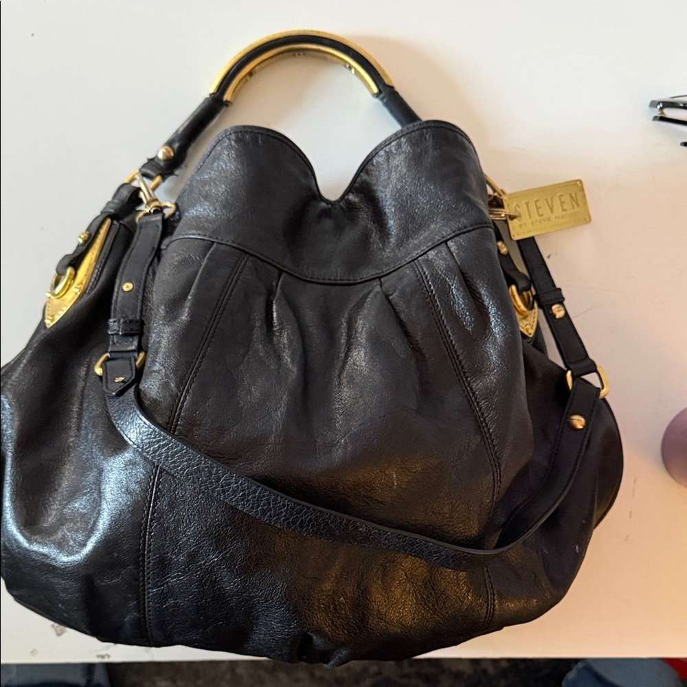 RARE Steven By Steve Madden genuine leather Black Bag Gold brass Details 18x14x6
